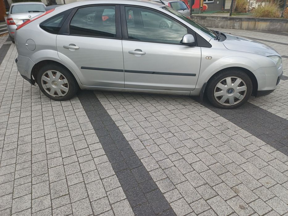 Drzwi focus mk2 II srebrny 03 hatchback