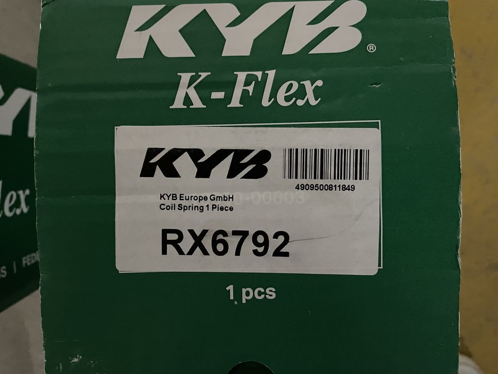 Molas Traseiras KYB para BMW Serie 3 E46