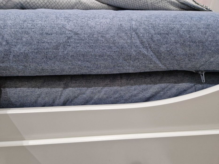 Cama individual dupla / Sofá cama