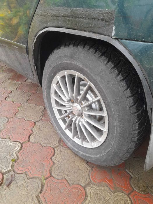 Легкові автомобілі