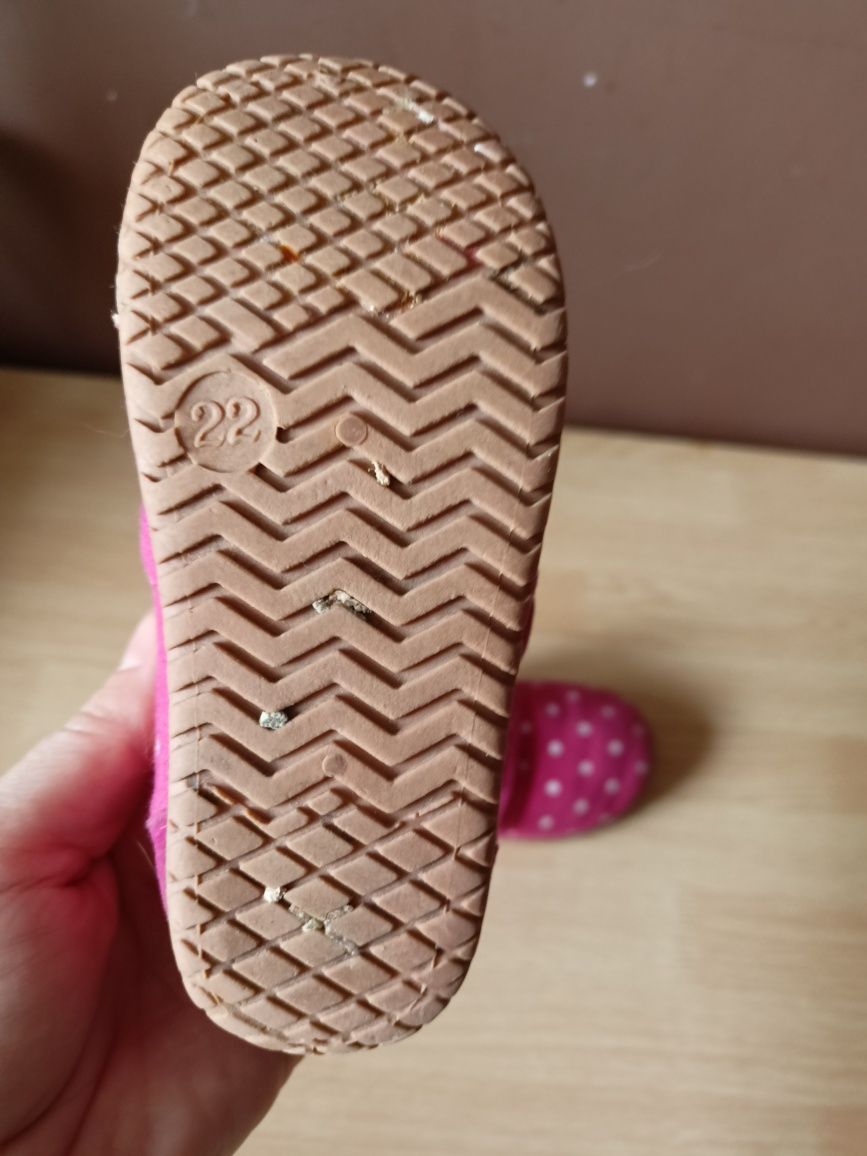 Emel 22 kapcie dla dziewczynki