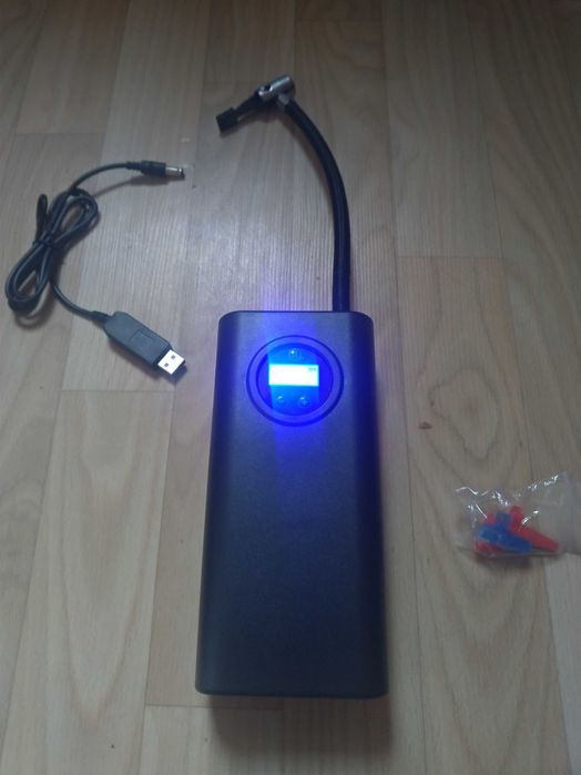 Насос електричний акумуляторний автонасос Компресор