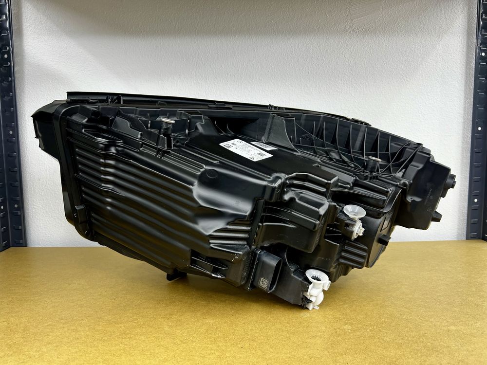 Lampa prawy przód Mercedes GLA 247 Lift. Led Performance. IDEALNA, EU.