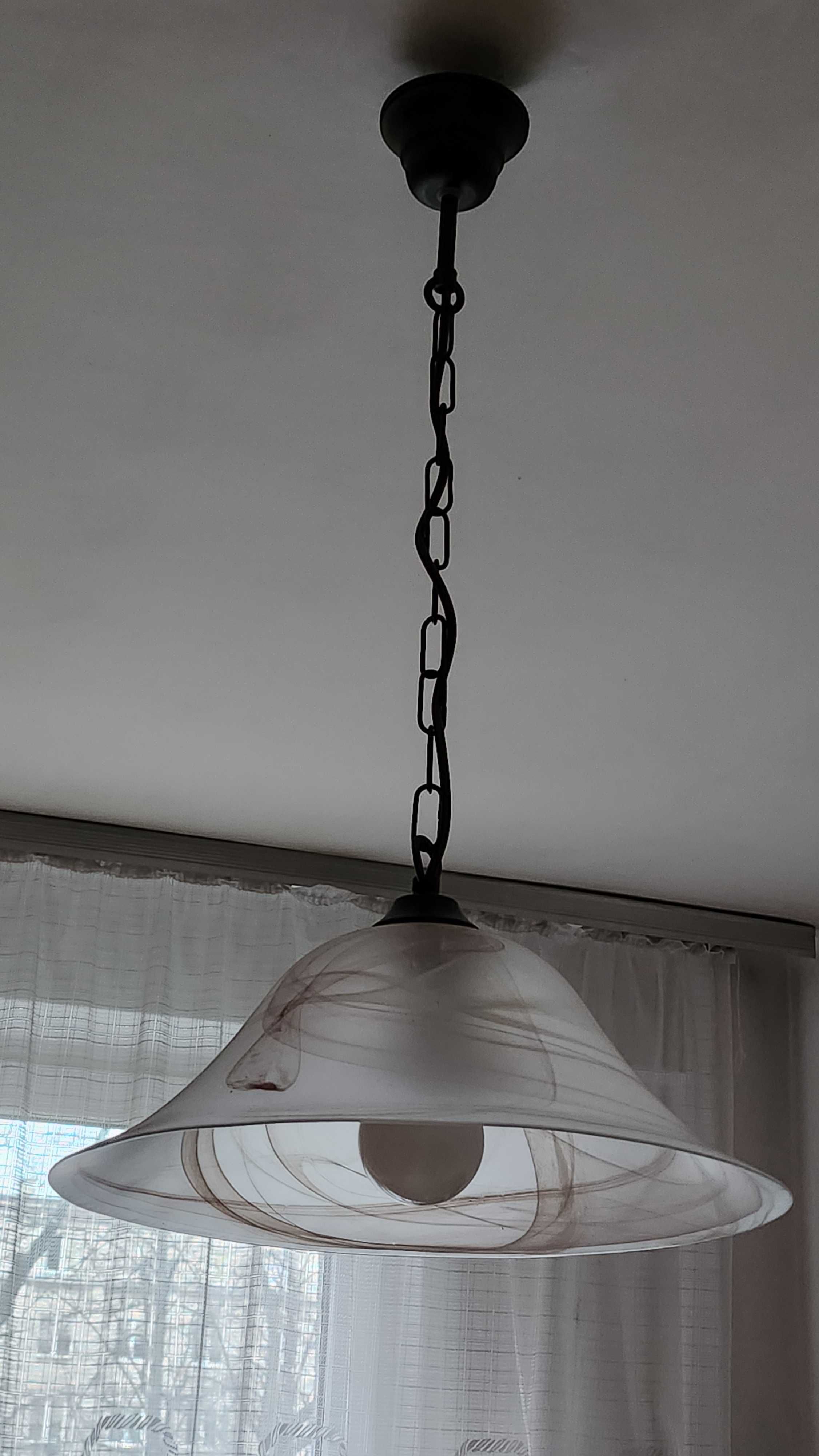 Elegancka lampa wisząca Vintage, szkło typu Murano, na łańcuchu