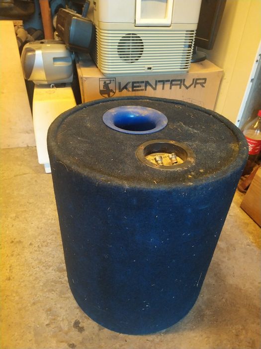 Саббуфер автомобільний робочий