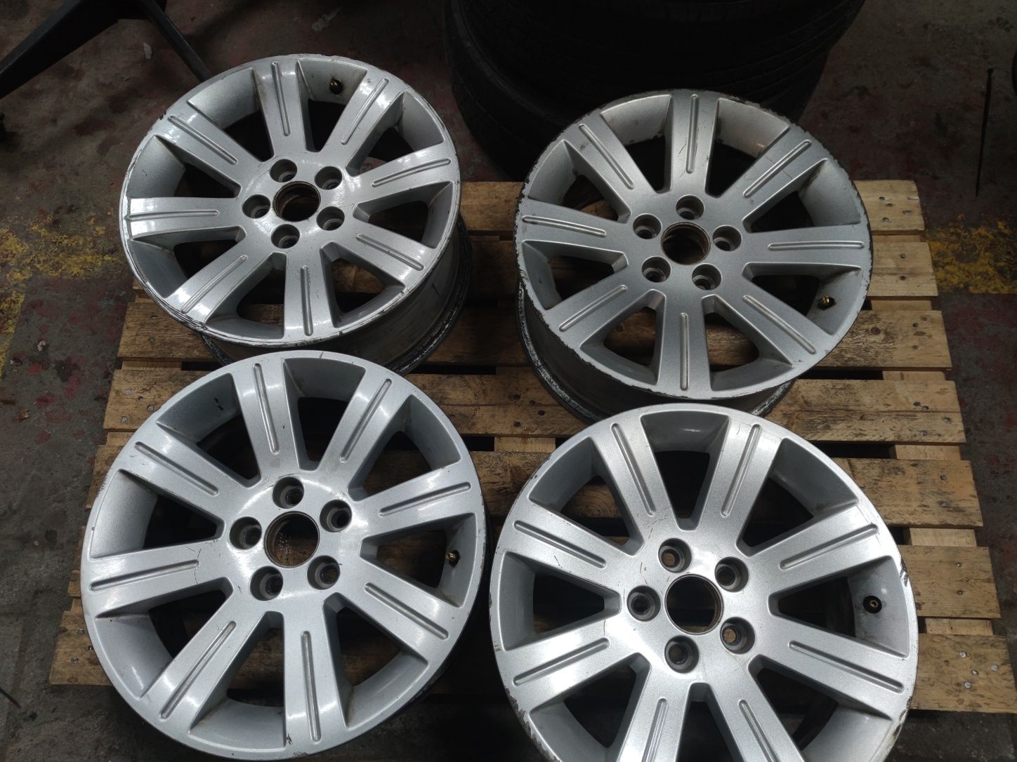 Alufelgi R17 7.5J 5x114.3