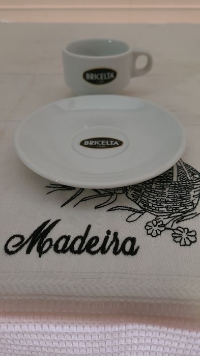 Chávenas de Café (marca Diamante Negro e Bricelta)
