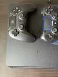 PlayStation 4 slim 1tb (2 PADY+2 GRY) za rower