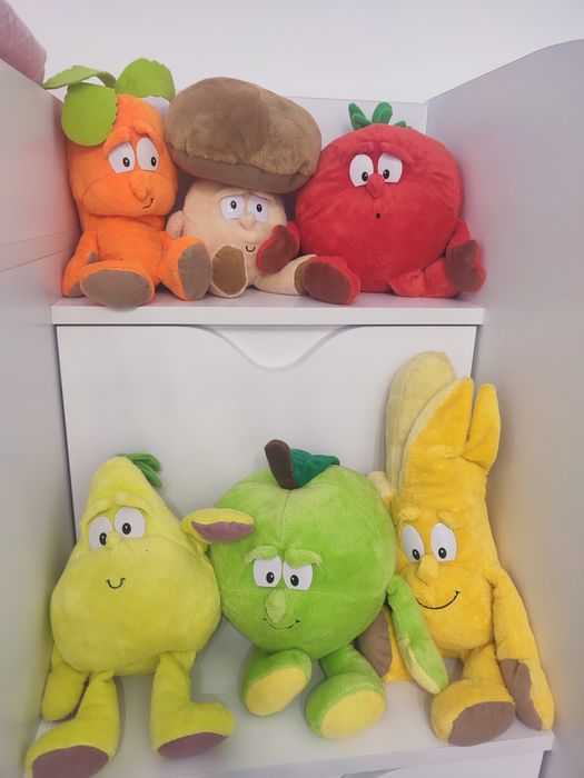 М'які іграшки овочі та фрукти