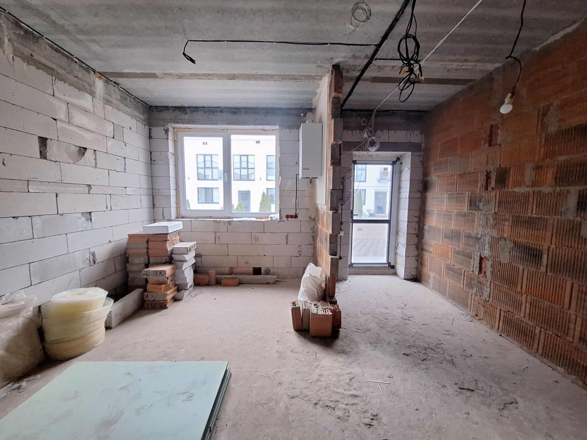 Таунхаус 85 м ГАЗ, +1 с землі в "Dream House" м. Бориспіль