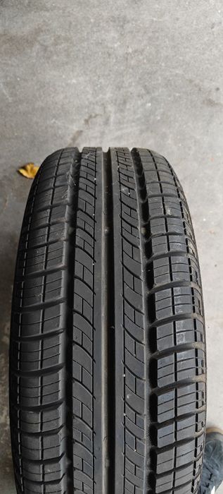 Koło felga z oponą 14.60.185 VW skoda