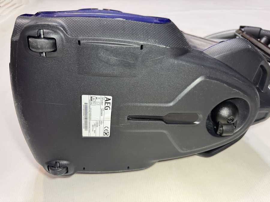 Пылесос циклонный AEG LX7, GERMANY, состояние ИДЕАЛЬНОЕ!