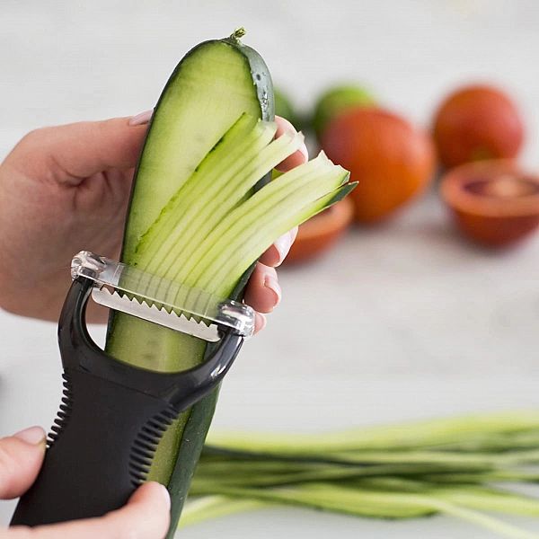 Obieraczka do warzyw julienne - Good Grips / OXO
