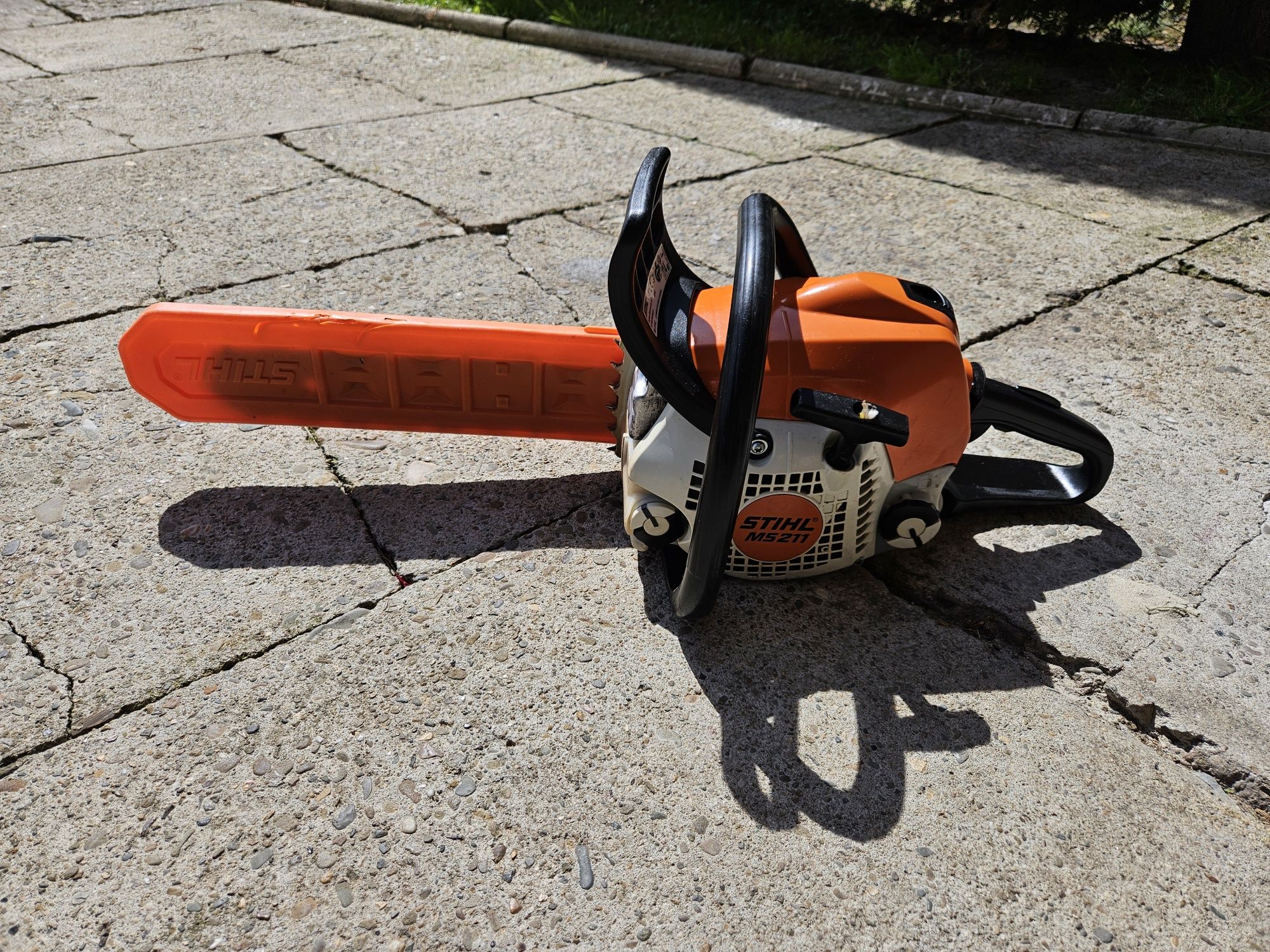 Pilarka Piła spalinowa Stihl Ms 211/C 2.3km
