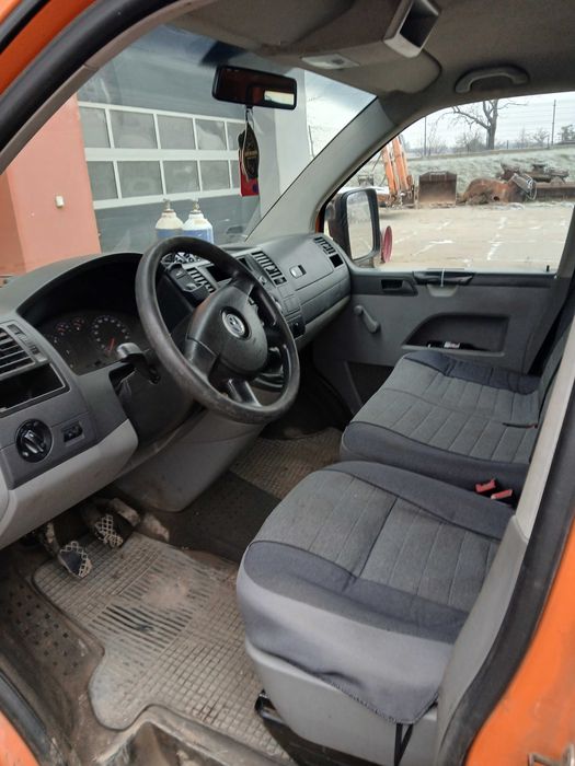 Volkswagen t5 doka