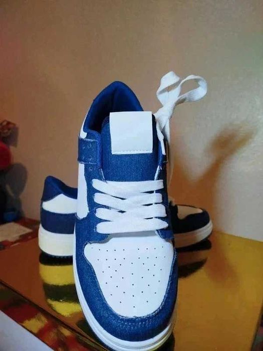 Sapatilhas Homem Branco/Ganga - 41 - Novas!!