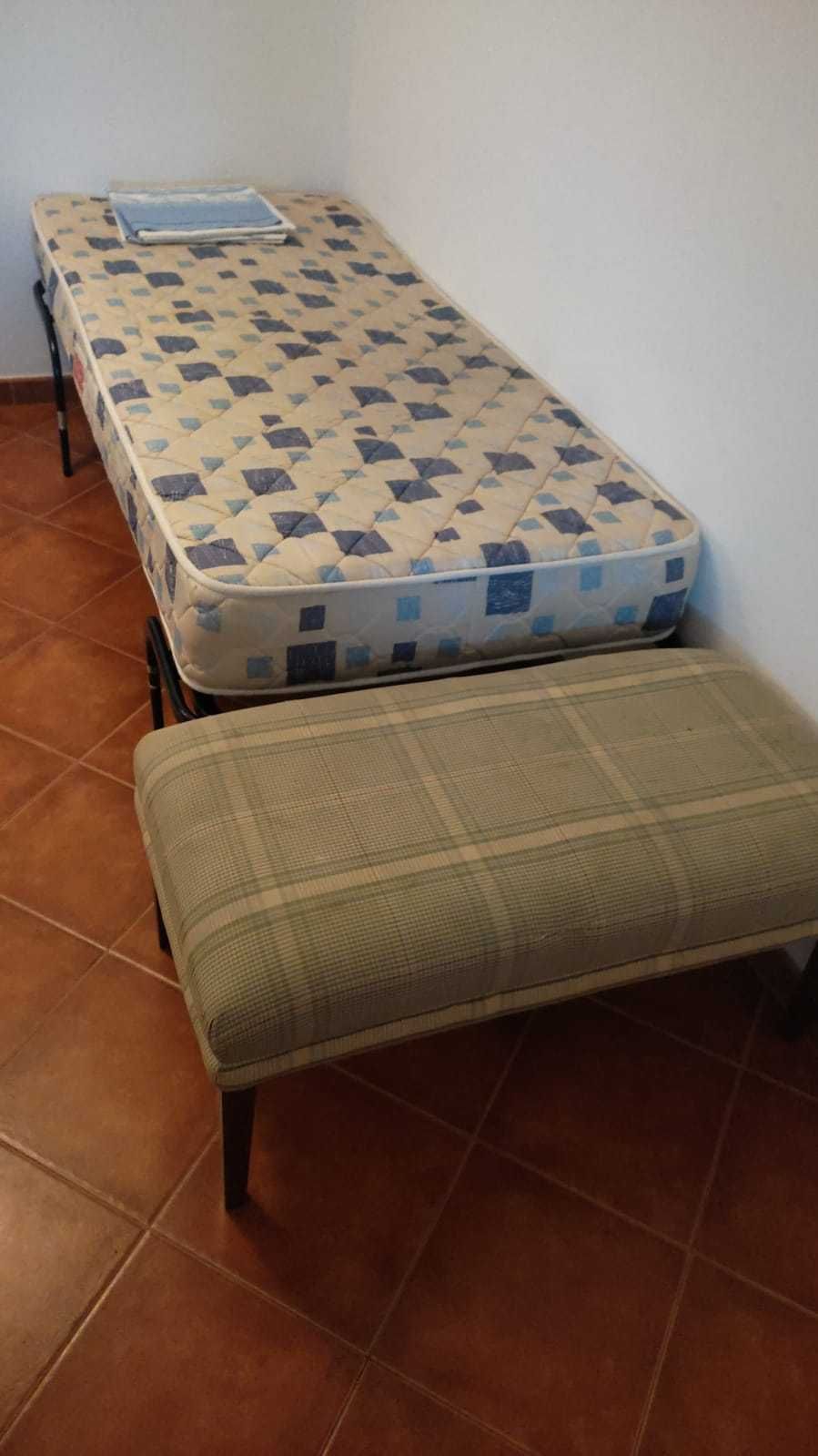 Vendo conjunto de quarto e cozinha por motivos de mudança (urgente)