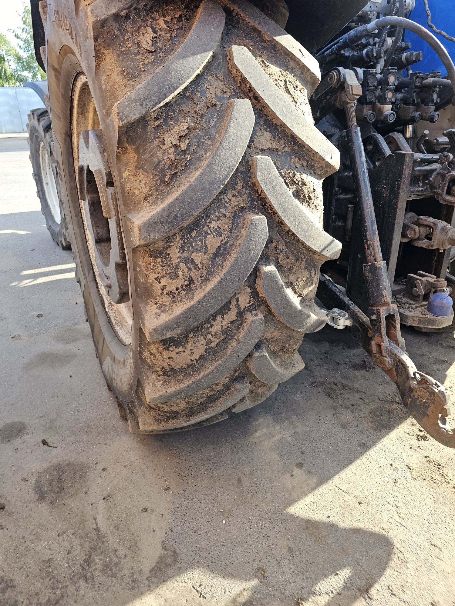 New holland t7050 Rc 2008r tuz wom pneumatyka amortyzowana  os