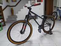 Bicicleta Specialized P1 Dirt Jump Quadro em Cromolio