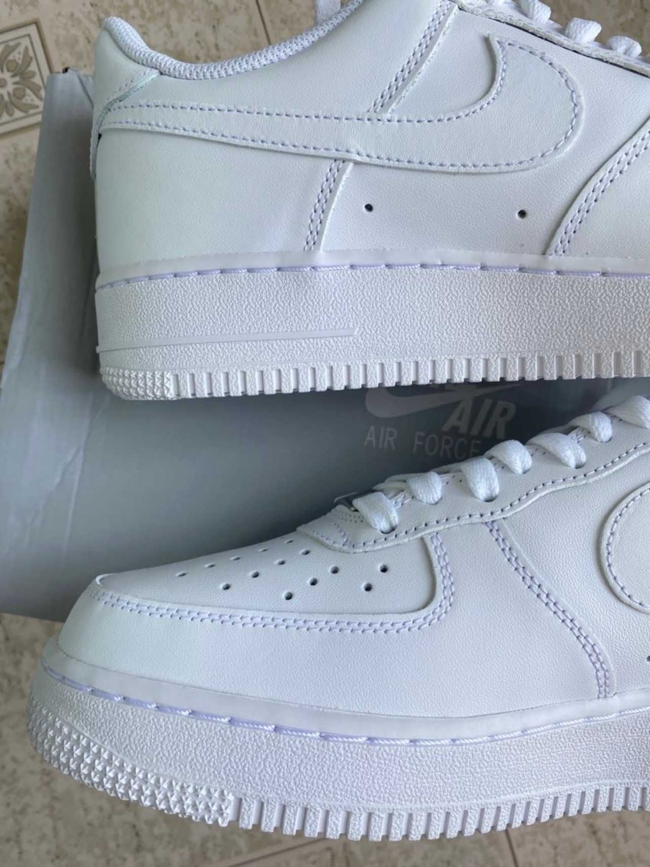 Nike Air Force 1 Low '07 White 38