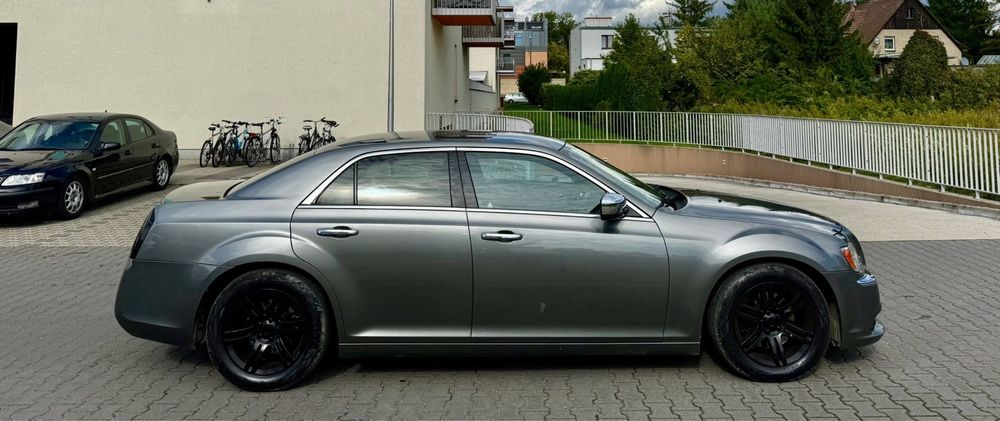 Lancia Thema 3.0 V6 Diesel / Automat / 2012 / Skóry / Hak / Zamiana