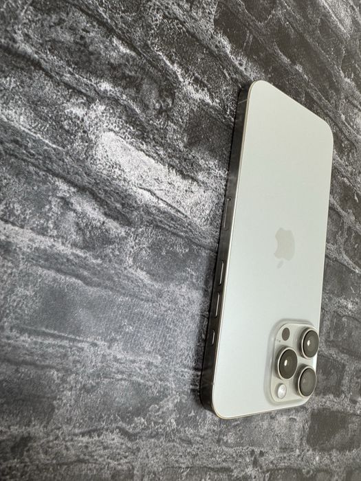 Iphone 16 Pro Max 256gb neverlock Natural Titanium Global 1100$