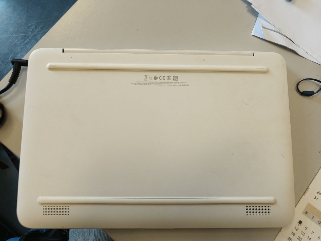 Portátil HP TPN-Q183