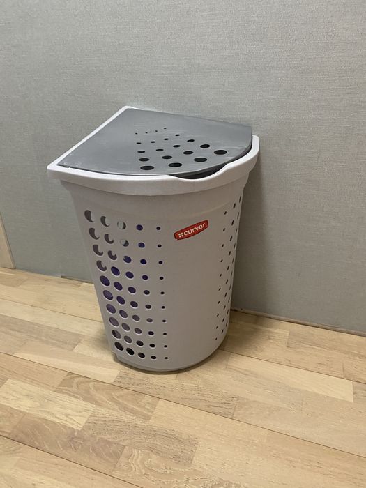 Корзина для белья угловая