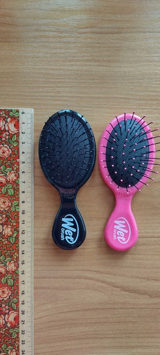 Wet Brush Original Mini szczotki do włosów - 2 sztuki różowa i czarna