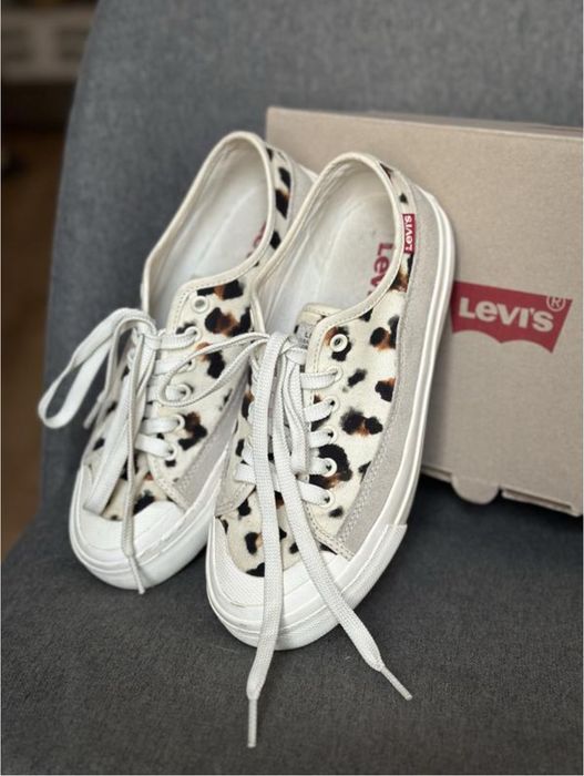 Кеди жіночі Levi’s леопардові