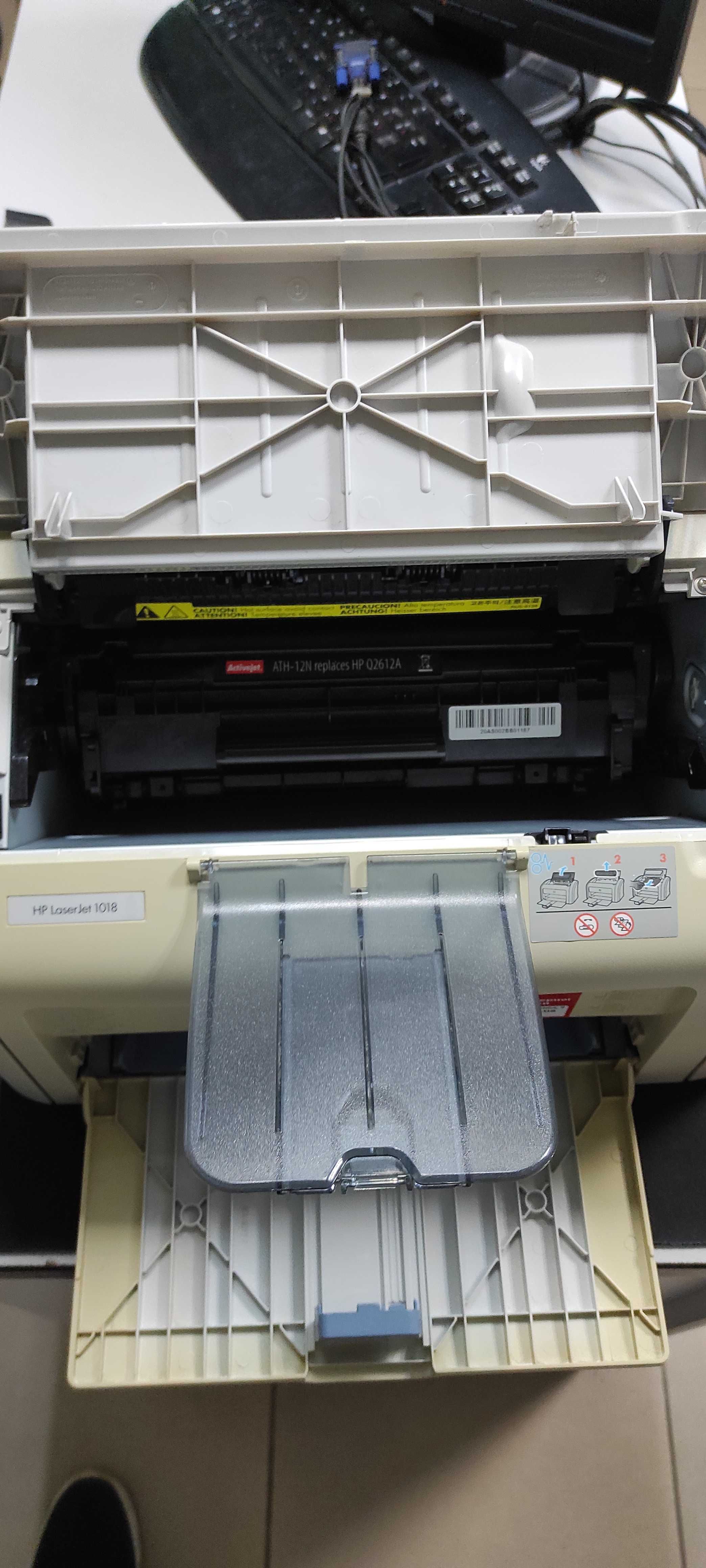 Лазерний принтер HP LJ 1020/1022 з картриджем, лотками і кабелями !