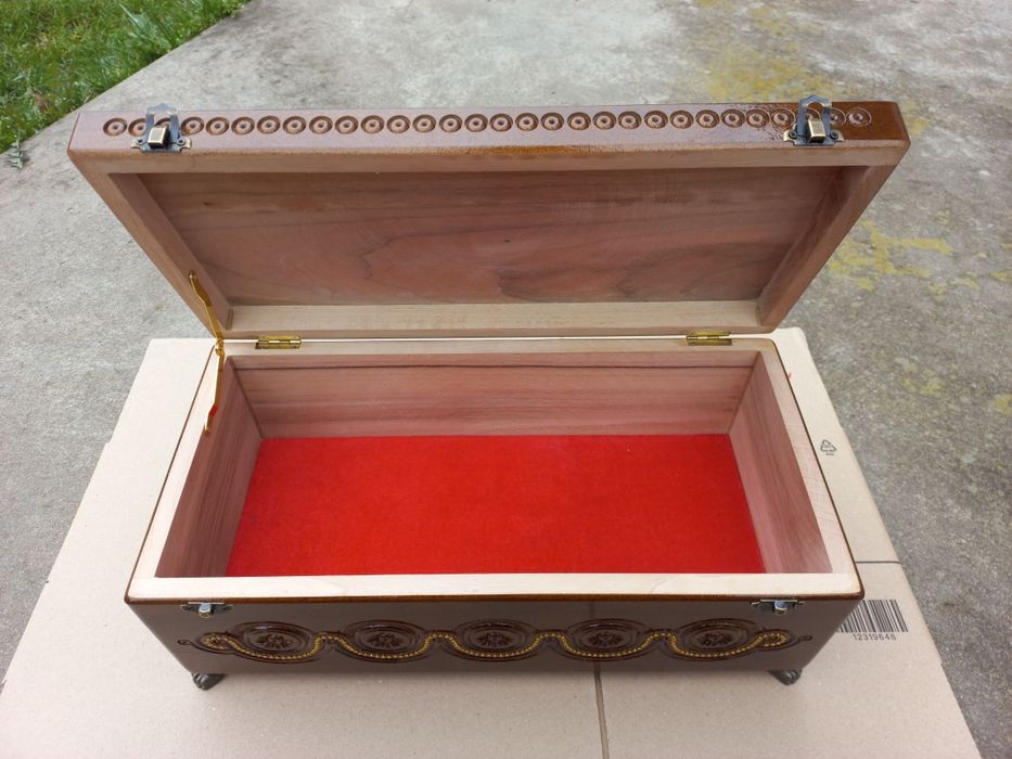 Супер велика скриня XXXL