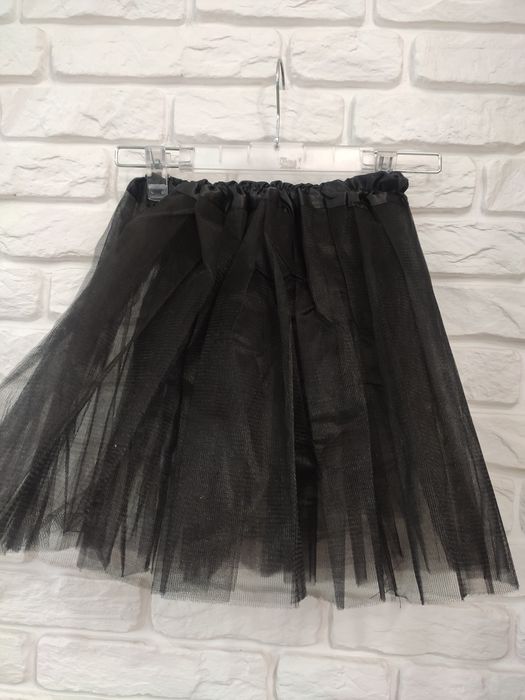 Czarna, tiulowa spódniczka dla dziewczynki
