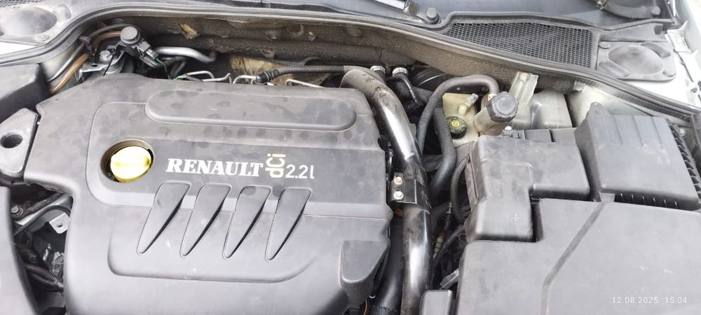 Продаж Рено Лагуна 2004 рік