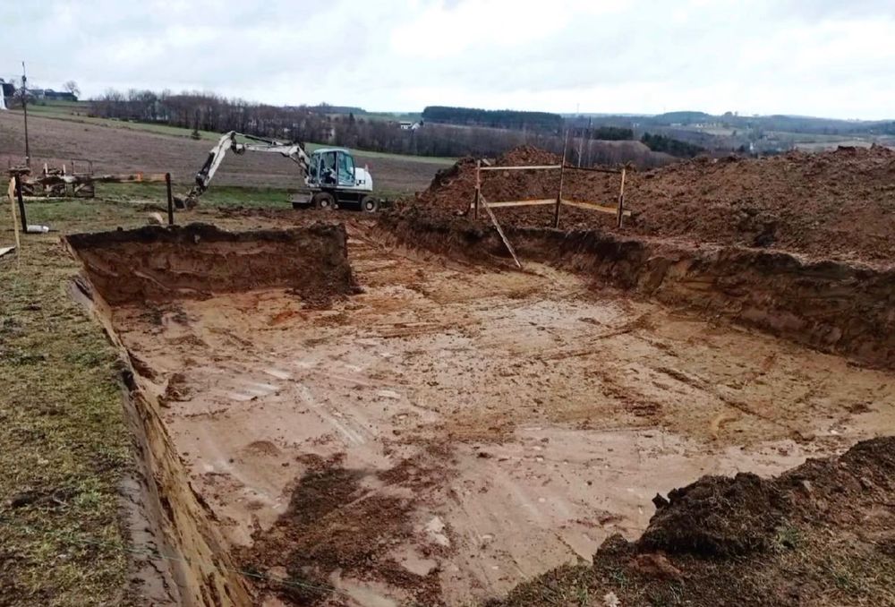 Roboty ziemne- Równanie i niwelacje terenu wykopy, wyburzenia budynków