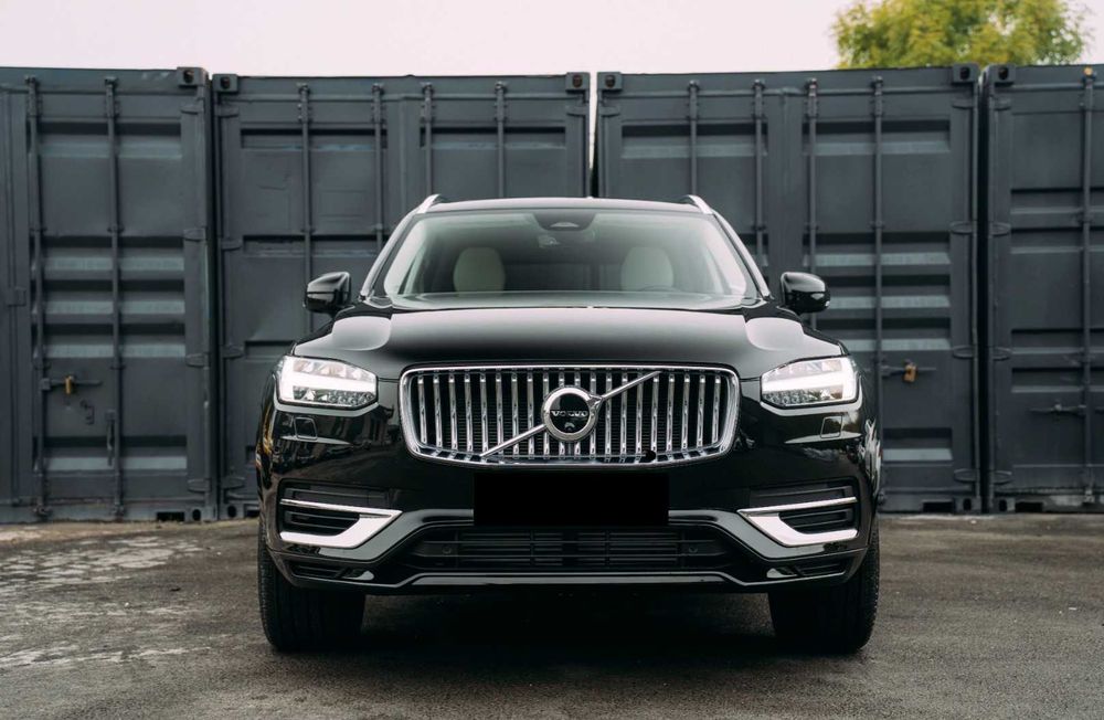 Volvo XC 90 T8 Plug-In Hybrid  2020 2.0