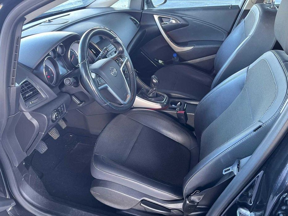 Astra 1.7 CDTI - COSMO