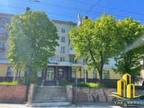 Продаж комерційного приміщення на вул. Дружби 3, площа 372.9 кв.м
