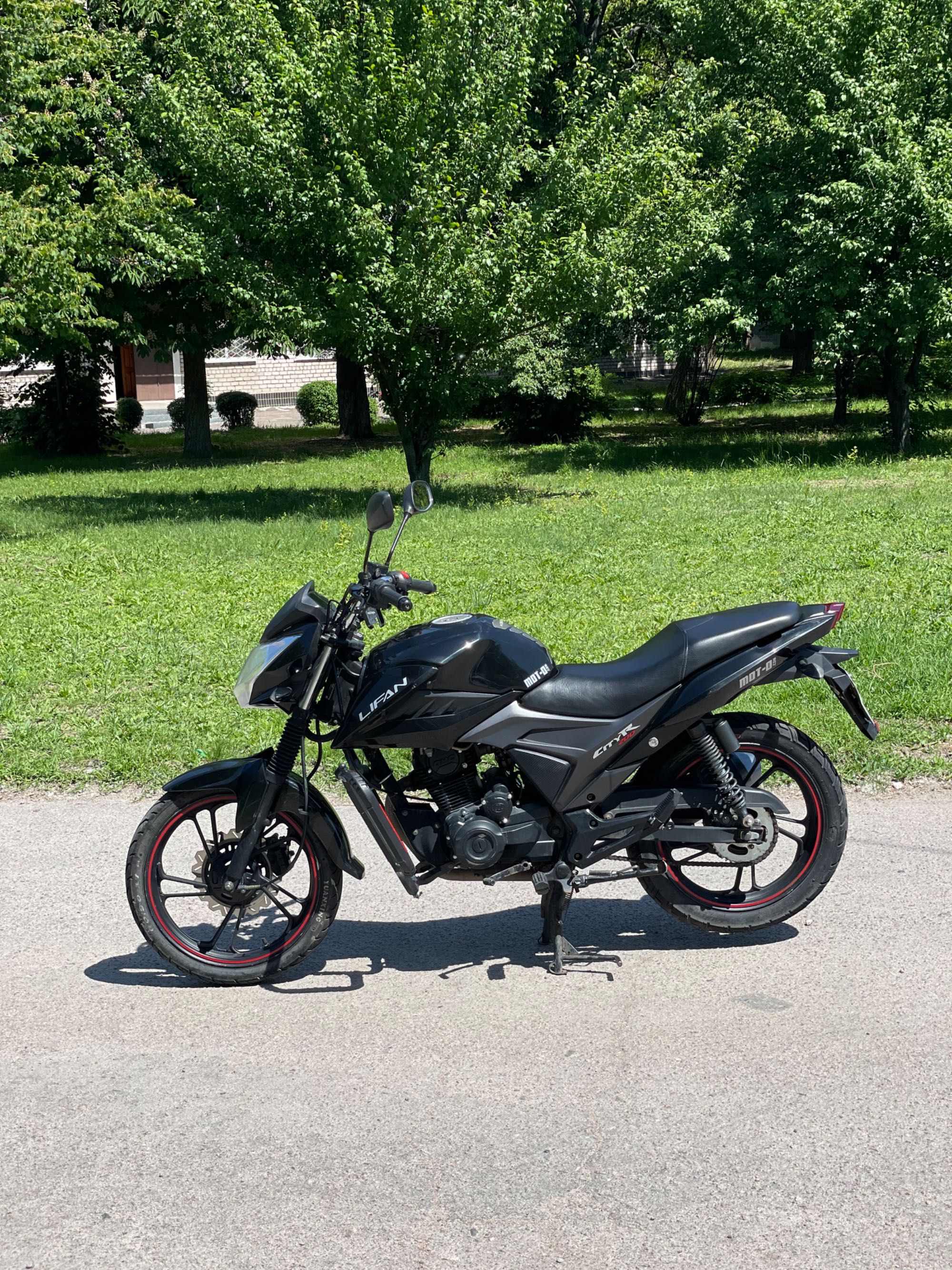 lifan city r 200