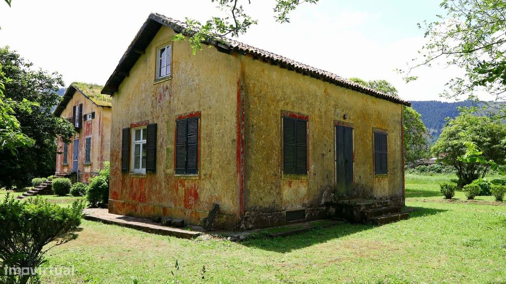 Casas Rústicas para reabilitação em Sete Cidades, Ponta Delgada