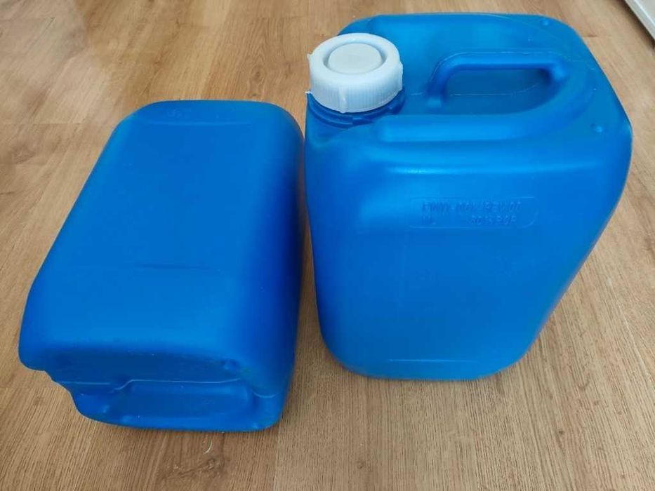 Kanister, pojemnik, bańka na wodę, płyn 11l