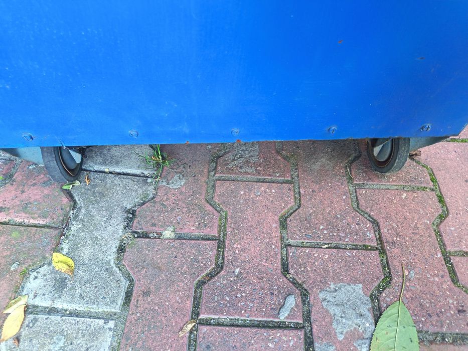 Pojemnik kwadratowy na wędzarka lub co innego