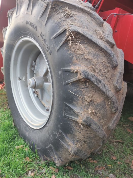 Шини 16.9.26. Nokian