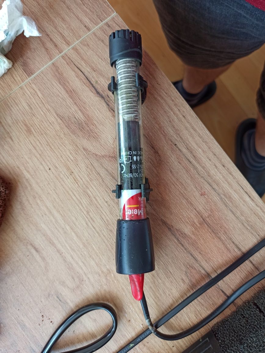 Akwarium 30 l z osprzętem