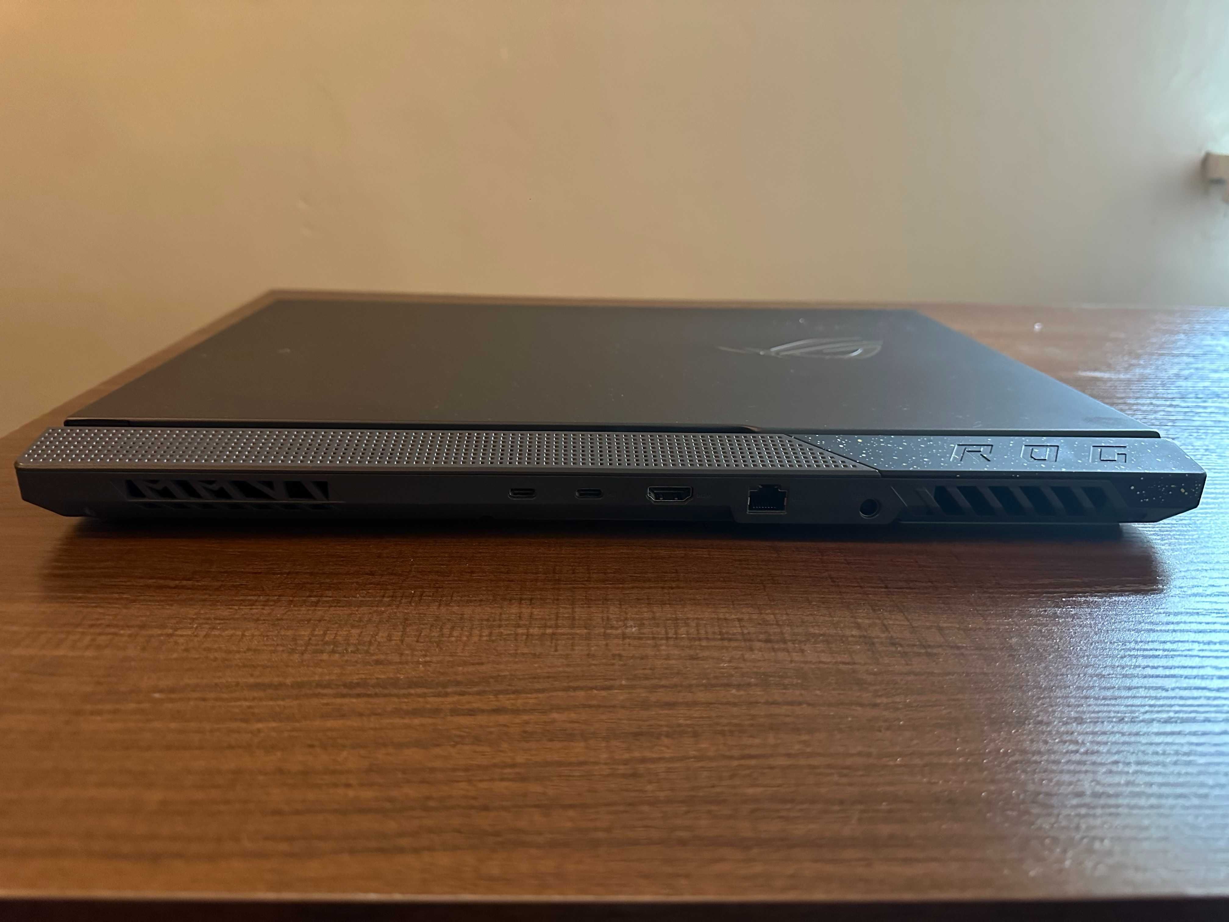 Laptop Asus ROG Strix G713RW RTX3070Ti, Ryzen 7 6800H, DDR 5, IPS