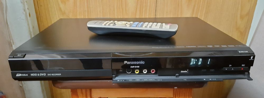 Рекордер Panasonic DMR-EH 58.