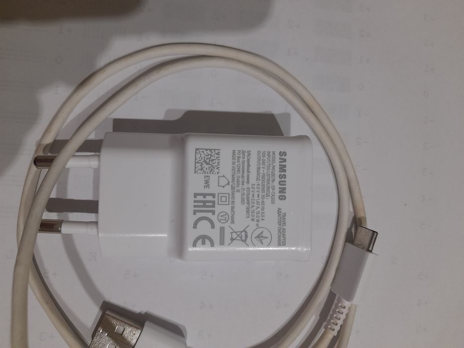 Carregador Samsung com cabo USB-C