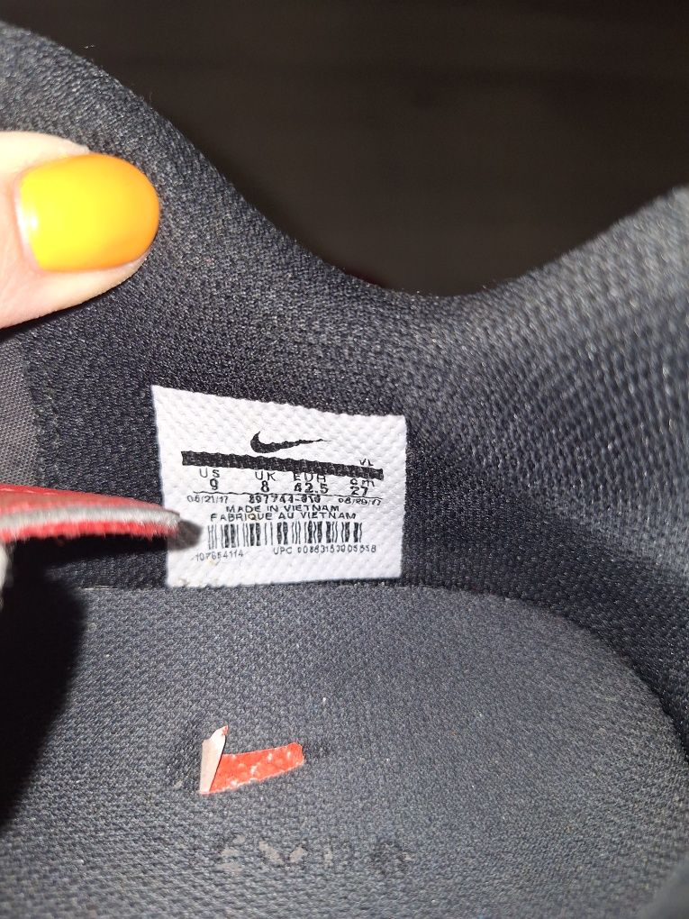 Korki piłkarskie rozmiar 42,5 Nike Tiempo