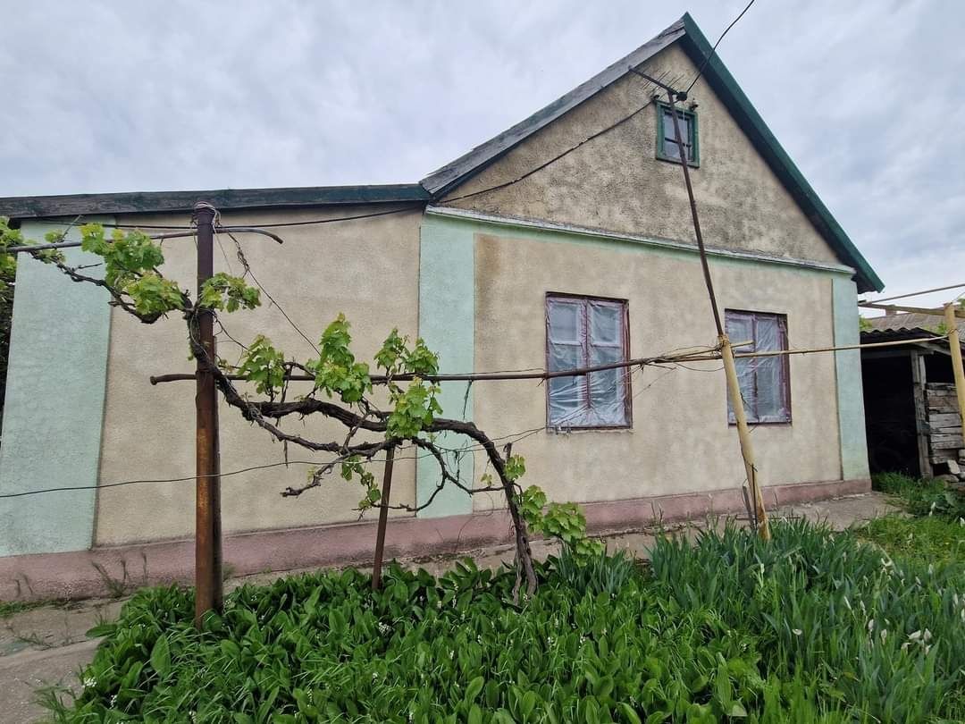 Продам жилой дом в пригороде Черноморска