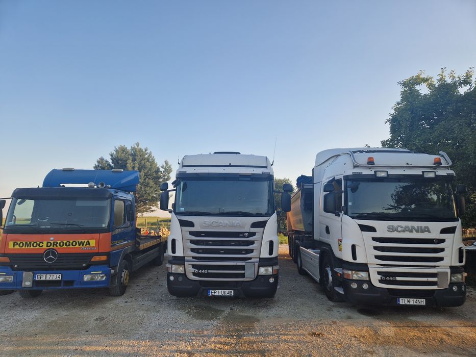 Usługa transportowa naczepą wanną lub auto lawetą.